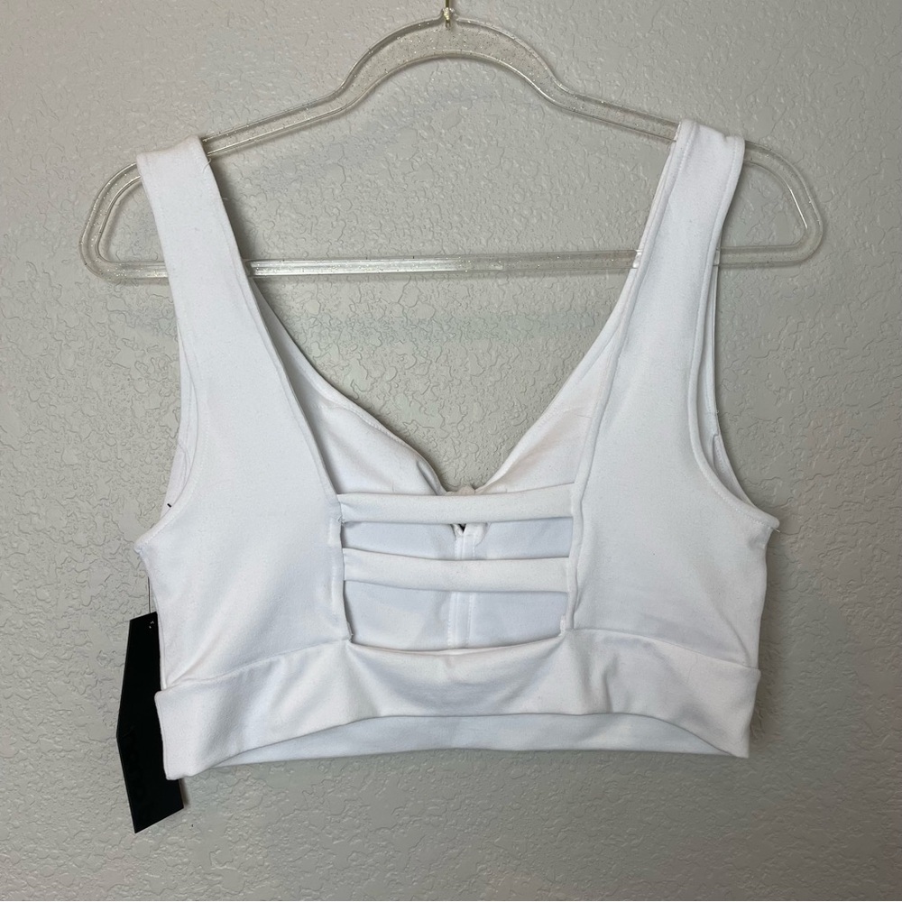BNWT! MONO B White Women's Strappy Back Bow Detail Sports Bra Size L - Picture 4 of 6